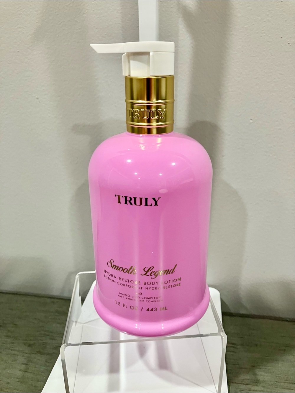 TRULY Smooth Legend Hydrating Body Lotion